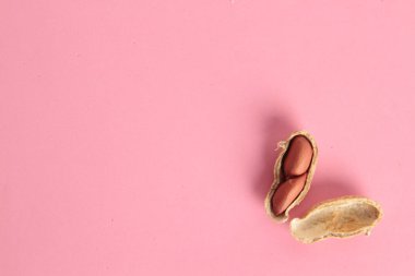 renkli arka planda fıstık