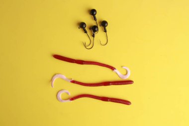 Lastikten yapılmış balık yemi