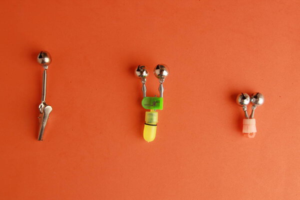 рыболовецкая погремушка, чтобы положить на кончик удочки
