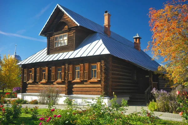 Paisagem de outono em Suzdal . — Fotografia de Stock