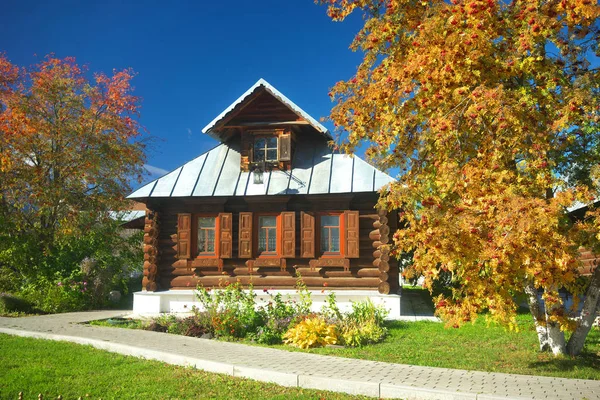 Paysage d'automne à Suzdal . — Photo