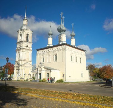 Sonbahar manzara Suzdal şehir içinde.