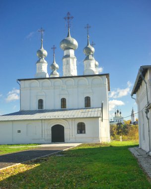 Peter ve Paul ve Rusya'nın St. Nicholas Church.The Golden Ring.