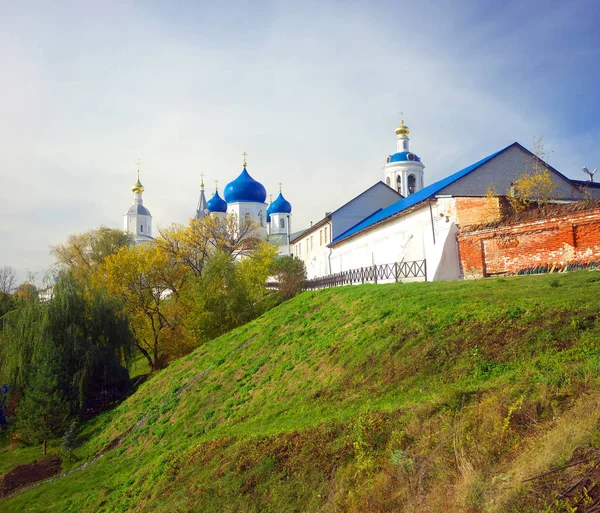 Bogolubski klasztoru w Vladimir Region, Federacja Rosyjska. — Zdjęcie stockowe