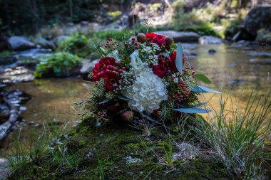 Güzel bir buket çiçek.