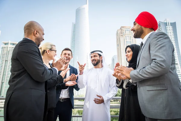 Reunión Empresarios Multiculturales Hablar Negocios Reunión Del Equipo Negocios Multirraciales — Foto de Stock