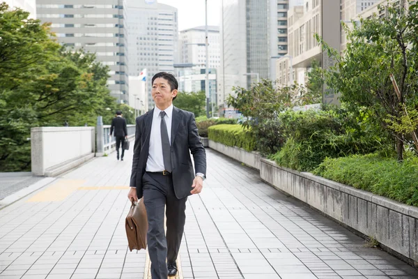 Japanese Businessman Walking Outdoors Asian Man Elegant Suit — Stock Photo, Image