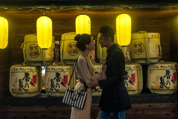 Mooie Gelukkige Paar Dating Tokio — Stockfoto