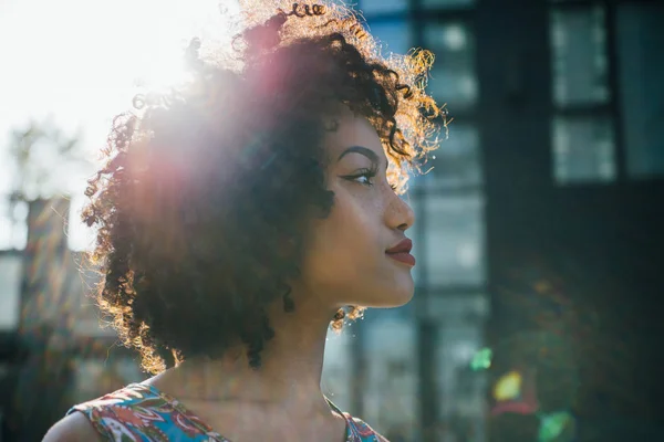 Beautiful Latin Woman Curly Hair Portrait Set City — Stock Photo, Image