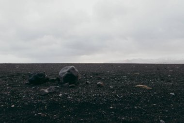 İzlanda 'daki Kara Kum Sahili