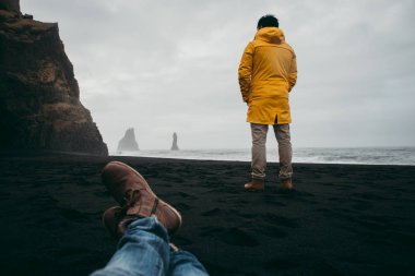 Yolculuk tutkusu explorer İzlanda doğal güzellikleri keşfetmek
