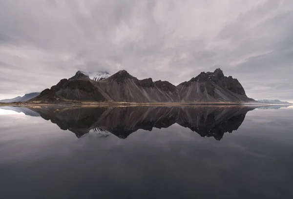 Fernweh Entdecker Entdeckt Isländische Naturwunder — Stockfoto