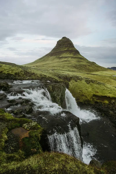 Kirkjufell Mountain Its Waterfalls — Stock Photo, Image
