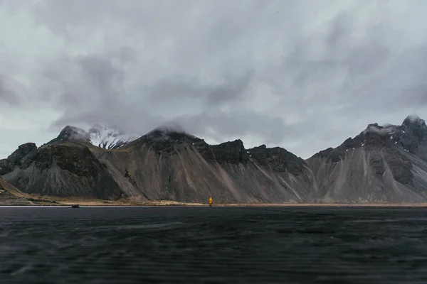 Mehetnék Explorer Izlandi Természeti Csodákat Felfedezni Stokksens Vestrahorn — Stock Fotó