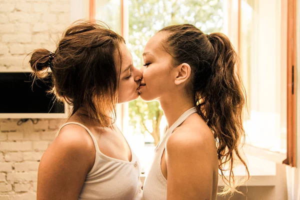 Couple Lesbien Maison Moments Intimes Vie Privée Les Partenaires Homosexuels — Photo