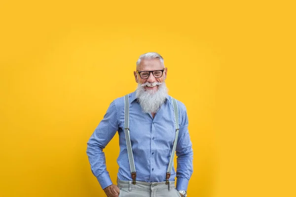 Knappe Man Van Senior Portret Jeugdige Stijlvolle Man Jaren Zestig — Stockfoto