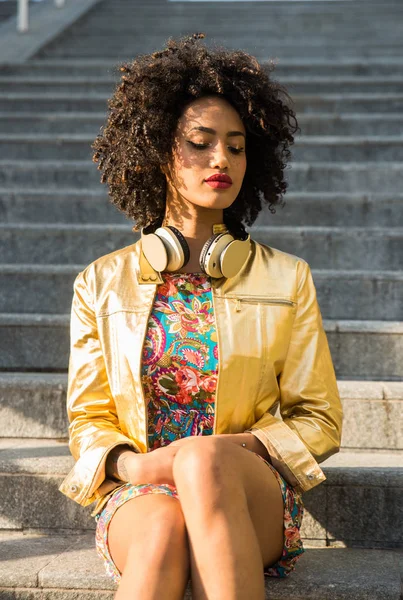 Portrait Beautiful Afroamerican Young Woman — Stock Photo, Image