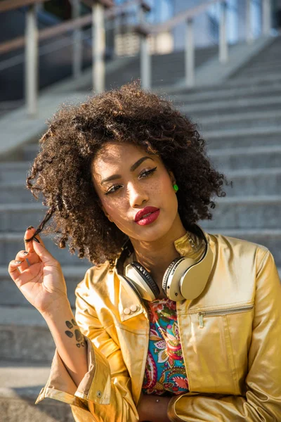 Portrait Beautiful Afroamerican Young Woman — Stock Photo, Image