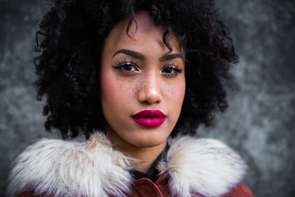 Portrait Beautiful Afroamerican Young Woman — Stock Photo, Image