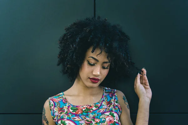 Portrait Beautiful Afroamerican Young Woman — Stock Photo, Image