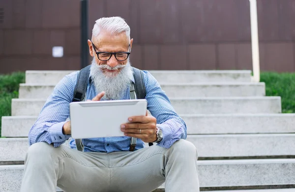 Knappe Man Van Senior Portret Jeugdige Stijlvolle Man Jaren Zestig — Stockfoto