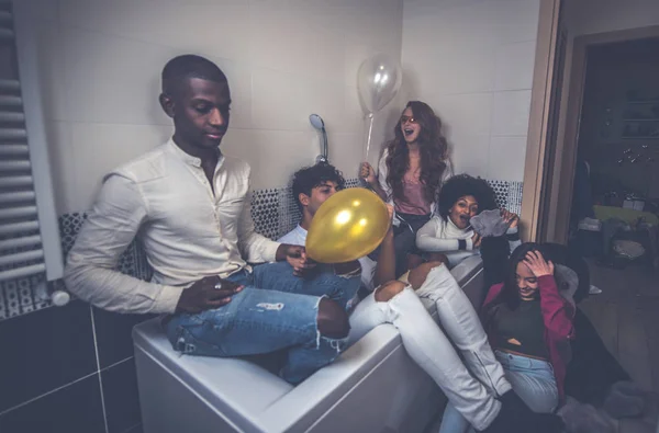 Group Young People Celebrating Making Party Home — Stock Photo, Image