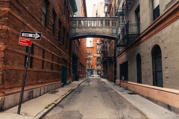 Συρράψτε Δρόμο Στην Πόλη Της Νέας Υόρκης — Φωτογραφία Αρχείου