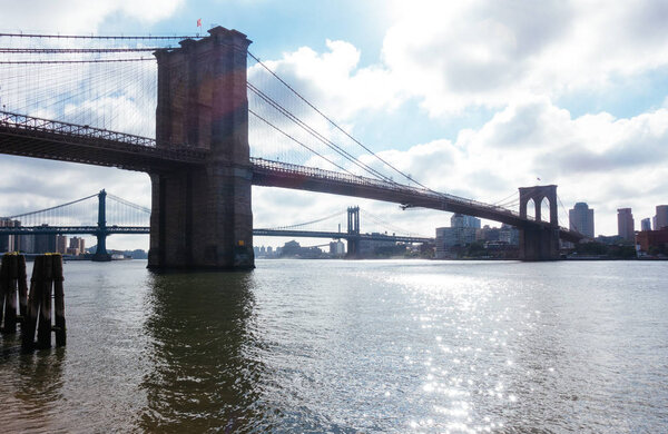 Brooklyn bridge in new york city