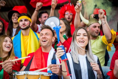 Futbol taraftarları Stadyumu'nda - eğleniyor ve futbolda arıyorum futbol taraftarları maç