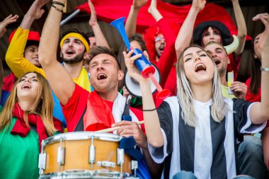 Futbol taraftarları Stadyumu'nda - eğleniyor ve futbolda arıyorum futbol taraftarları maç