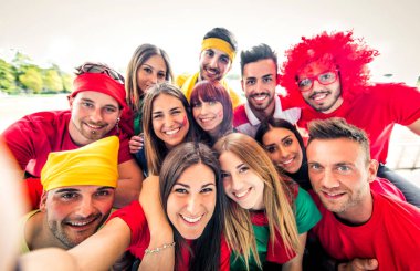 Thestadium bir selfie alarak futbol hayranları grup