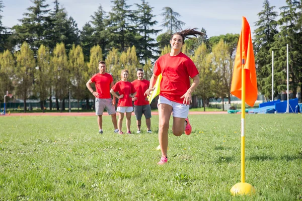 Entrenamiento Futbolistas Campo Fútbol Conceptos Sobre Trabajo Equipo Deporte —  Fotos de Stock