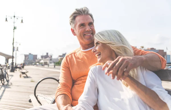 Lyckliga Senior Paret Tillbringa Tid Stranden Begrepp Kärlek Företräde Och — Stockfoto