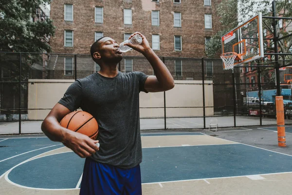 Basketballer Beim Training Auf Einem Platz New York City — Stockfoto