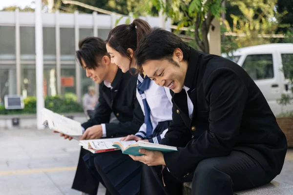 Yung Japanese Students School Uniform Bonding Outdoors Group Asian Teenagers — Stock Photo, Image