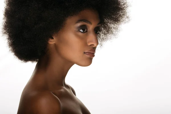 Portrait Jolie Afro Américaine Dans Studio Pour Une Séance Beauté — Photo