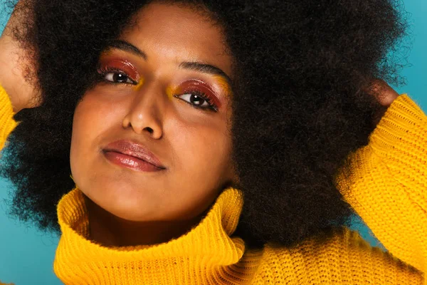 Portret Van Vrij Afro Amerikaanse Vrouw Een Studio Voor Een — Stockfoto