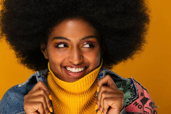 Porträtt Ganska Afro Amerikansk Kvinna Studio För Skönhet Session Vacker — Stockfoto