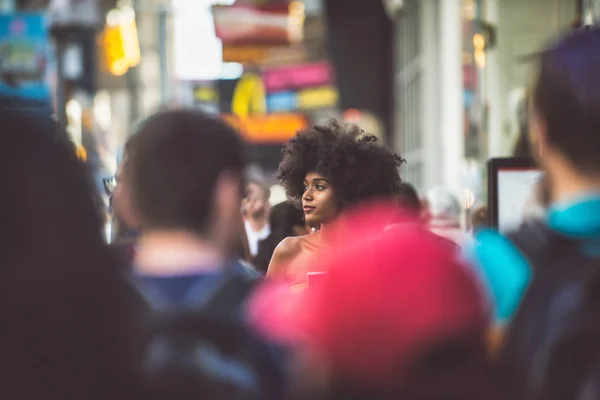 Young Beautiful Girl Walking Time Square Manhattan Lifestyle Concepts New — Stock Photo, Image