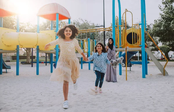 Mom Daughters Spending Time Together Park Dubai — Stock Photo, Image