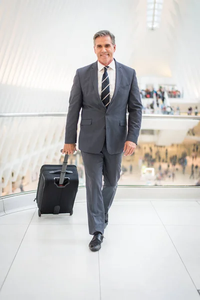 Senior Corporate Manager Elegant Suit Outdoors Businessman New York — Stock Photo, Image