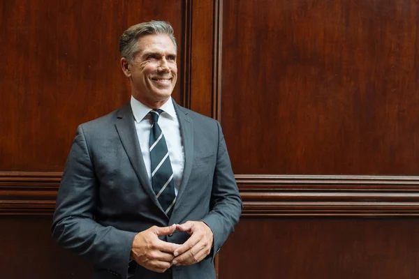 Senior Corporate Manager Elegant Suit Outdoors Businessman New York — Stock Photo, Image