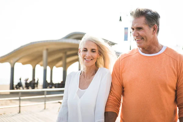 Beautiful Happy Senior Couple Dating Outdoors Youthful Married Couple Having — Stock Photo, Image