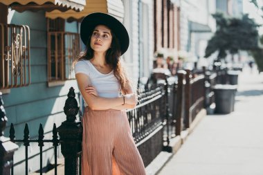 new York'ta güzel bir kadın