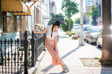 new York'ta güzel bir kadın