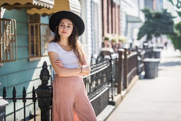 Mulher bonita em Nova York — Fotografia de Stock