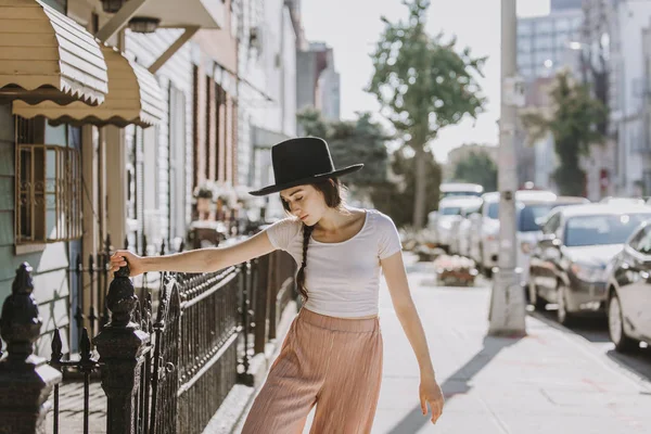 Mulher bonita em Nova York — Fotografia de Stock