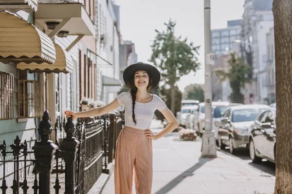 Mulher bonita em Nova York — Fotografia de Stock