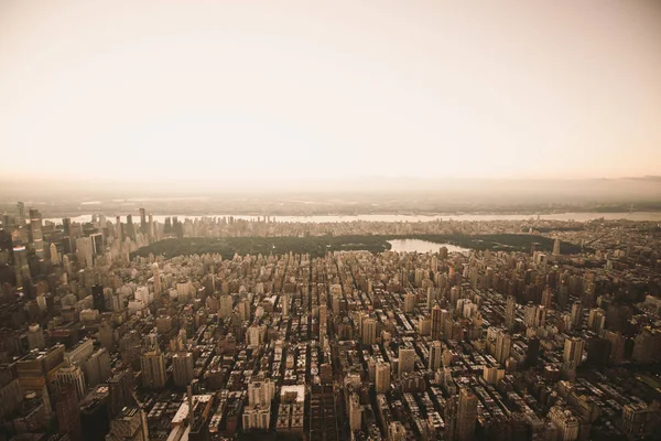 Нью-Йорк из вертолетного тура — стоковое фото