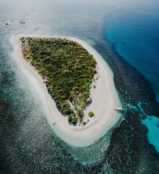 Pamalajský ostrov na Filipínách, provincie Coron. Letecká střela — Stock fotografie